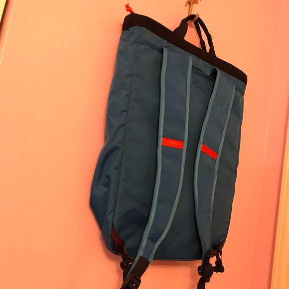 Cotopaxi Todo 16L Convertable Tote backpack - Cara Dia 16L in Saltwater Blue - Picture 5 of 9